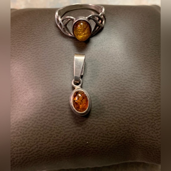 🔆 Amber Ring and Pendant Set - Picture 1 of 3